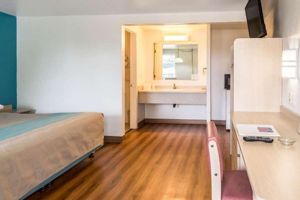 MOTEL 6 ALBANY OR (Albany)